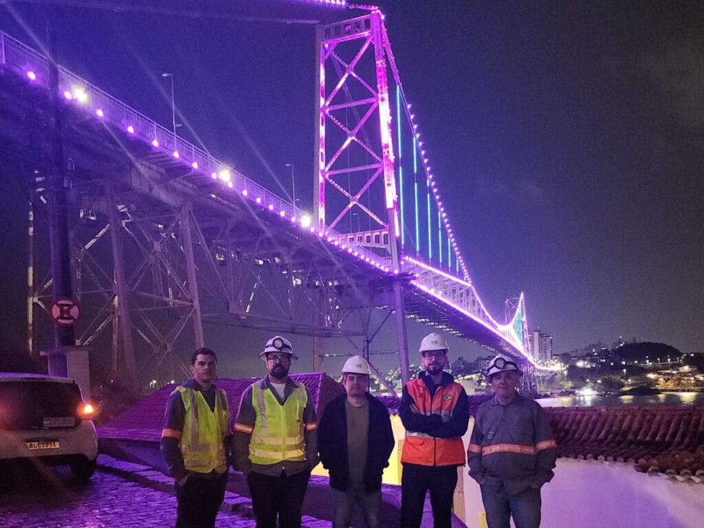 Ponte Hercílio Luz com nova iluminação